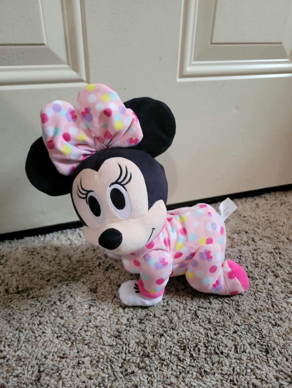 Disney Minnie Mouse Crawling Toy